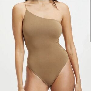 Good American One Shoulder Bodysuit Pecan Sz 0